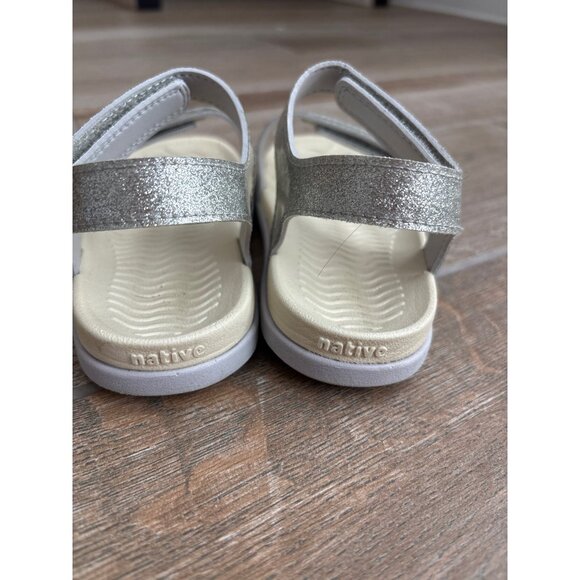 Girls Native Sandals Size 8 Toddler - Picture 3 of 6